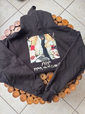 Black Graphic Crewneck Sweatshirt - Unbranded